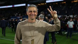 سيناريو مُجمد.. رهان صعب يحدد تحركات مانشستر يونايتد تجاه إنريكي