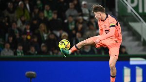 فيرمين لوبيز يكشف حلمه الأكبر مع برشلونة