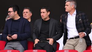 قرار حاسم من ديكو يمنع رحيل موهبة برشلونة